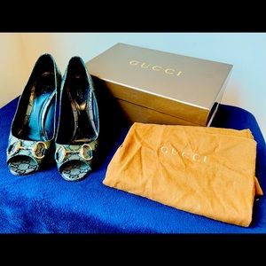 Authentic Gucci Crystal Peep Toe Heels (size 8)